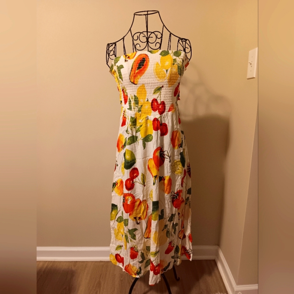 NWOTS Summer Fruitcocktail Cutout Dress & Avocado Acrylic Earrings